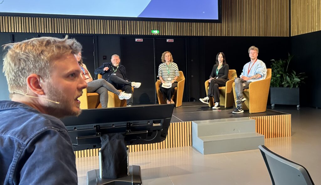Diskussion på konference om borgerstyrede budgetter.